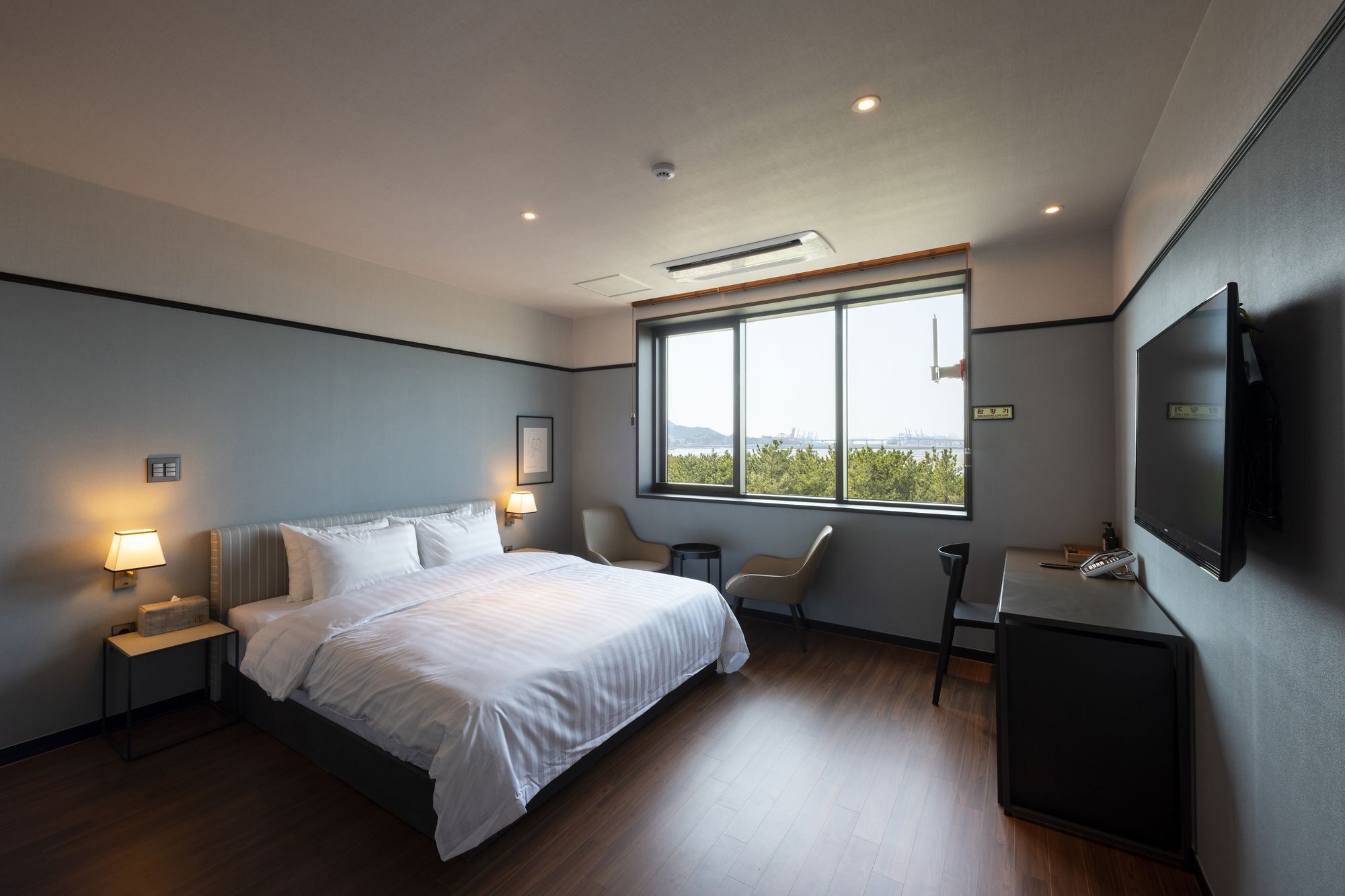 Brown-Dot Hotel Shinho Busan Exterior foto