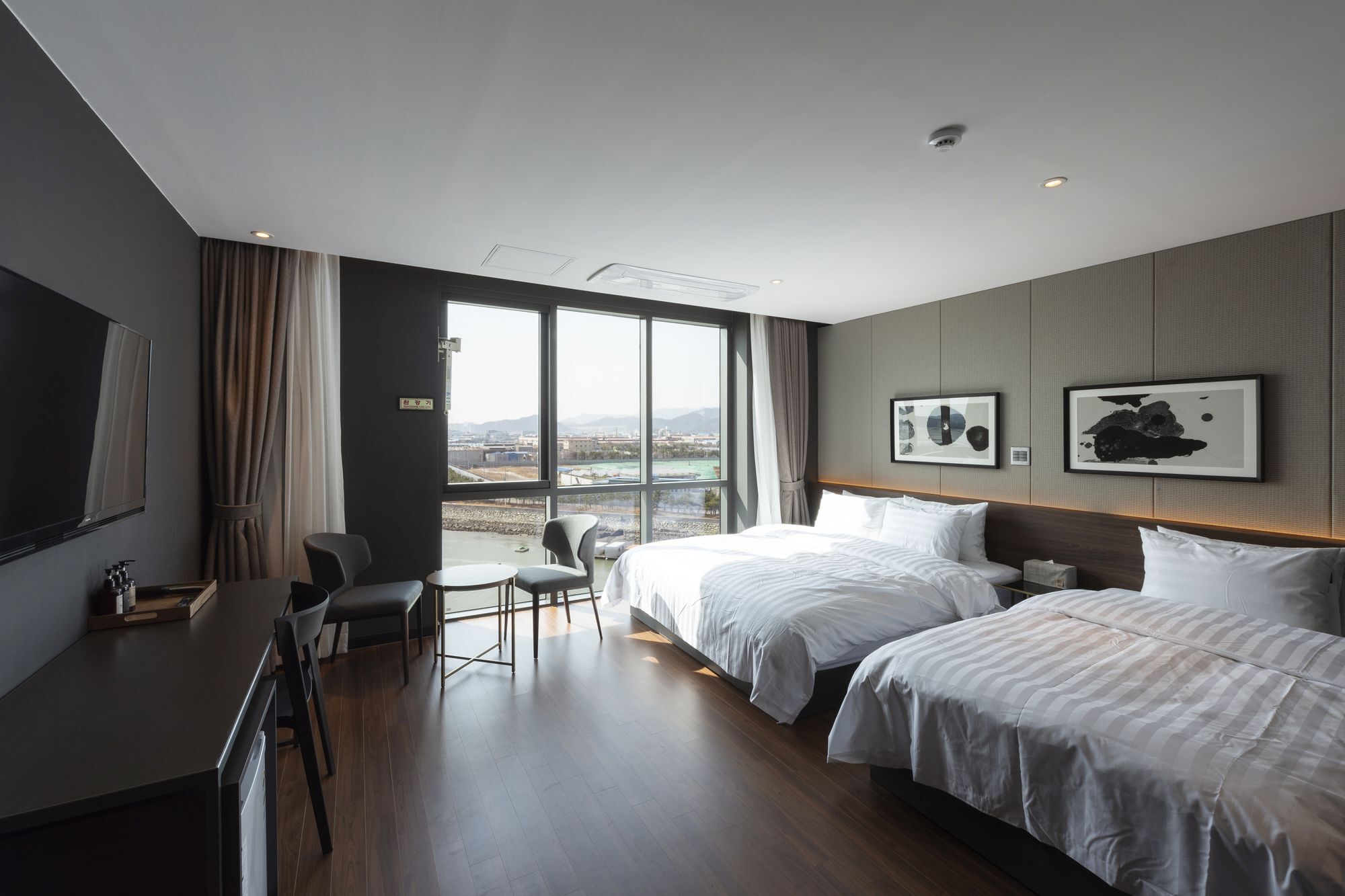 Brown-Dot Hotel Shinho Busan Exterior foto
