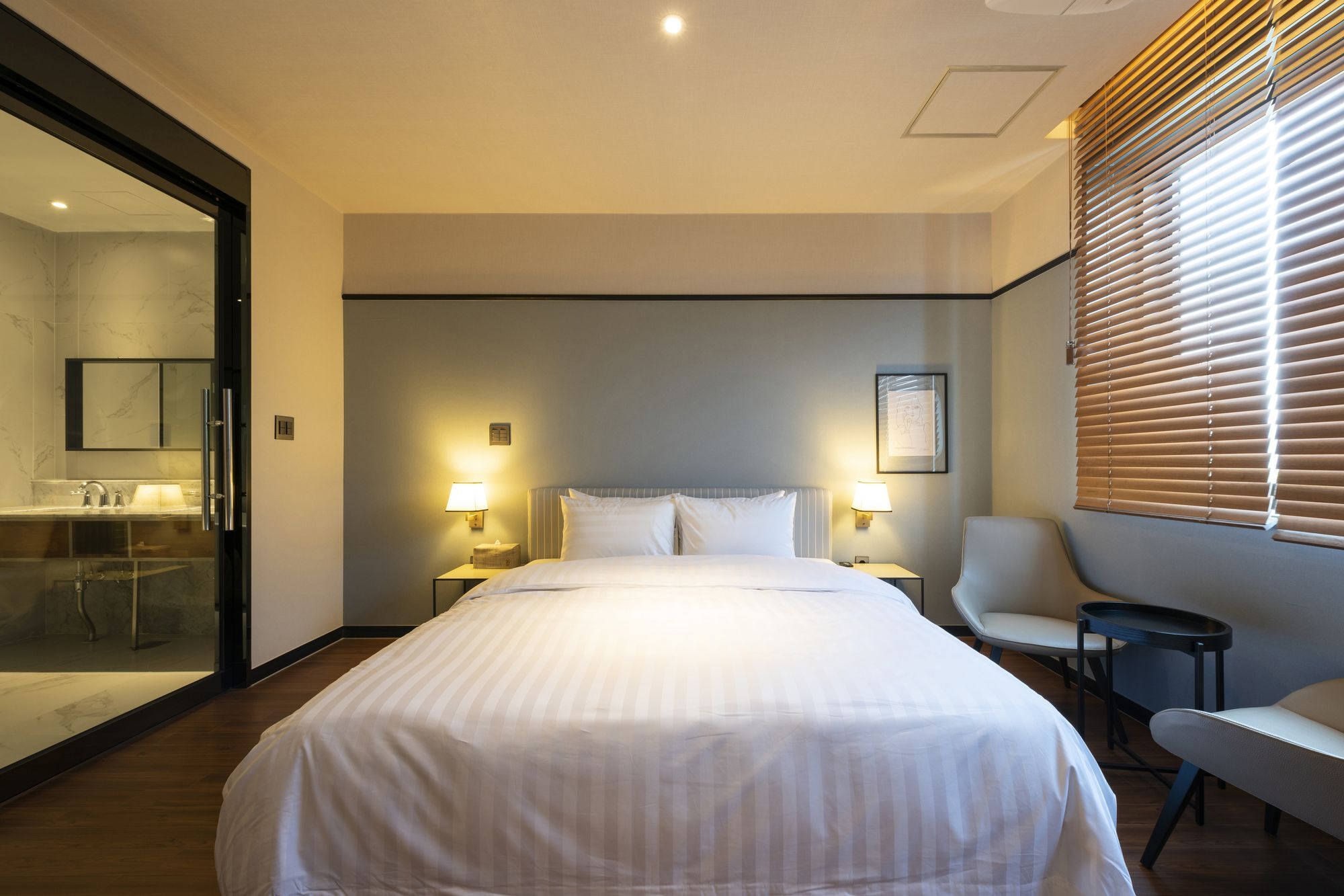 Brown-Dot Hotel Shinho Busan Exterior foto
